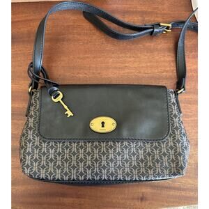 Fossil Gabriella Leather Flap Crossbody Purse Black Logo Lock Key